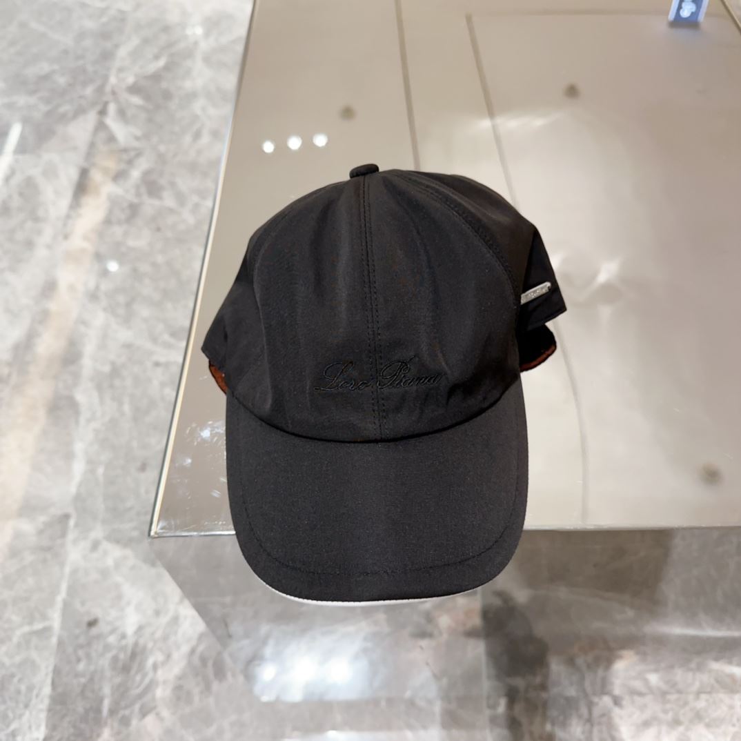 Loro Piana Caps